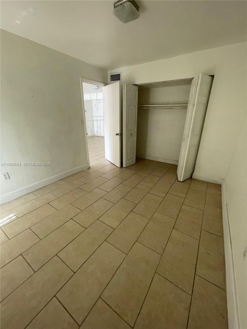 4721 NW 7th St , Unit 101-12, Miami, FL 33126 Photo