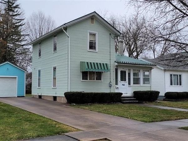 1016 Elm Street, Medina, NY 14103