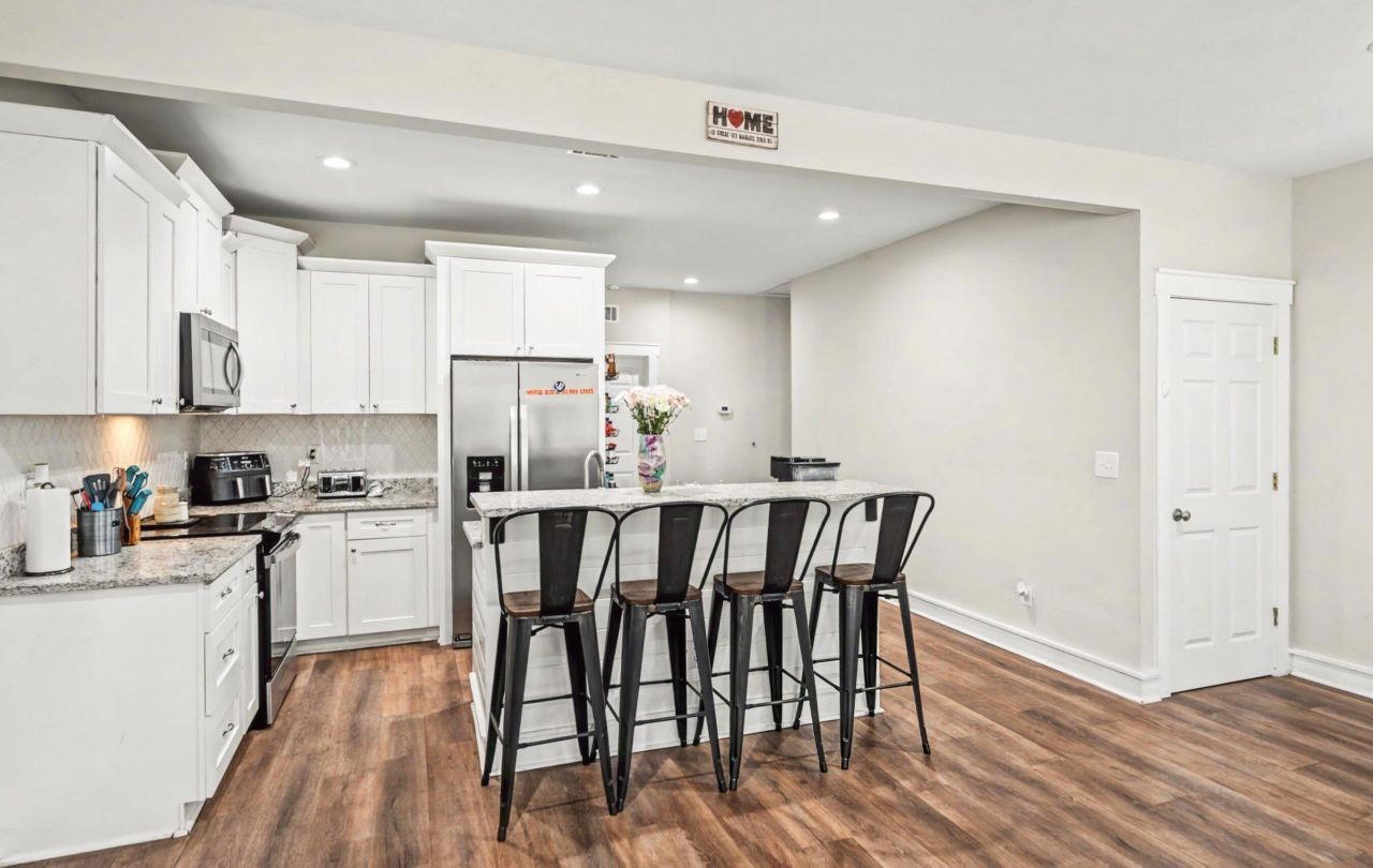 323 Capers Road Photo 13