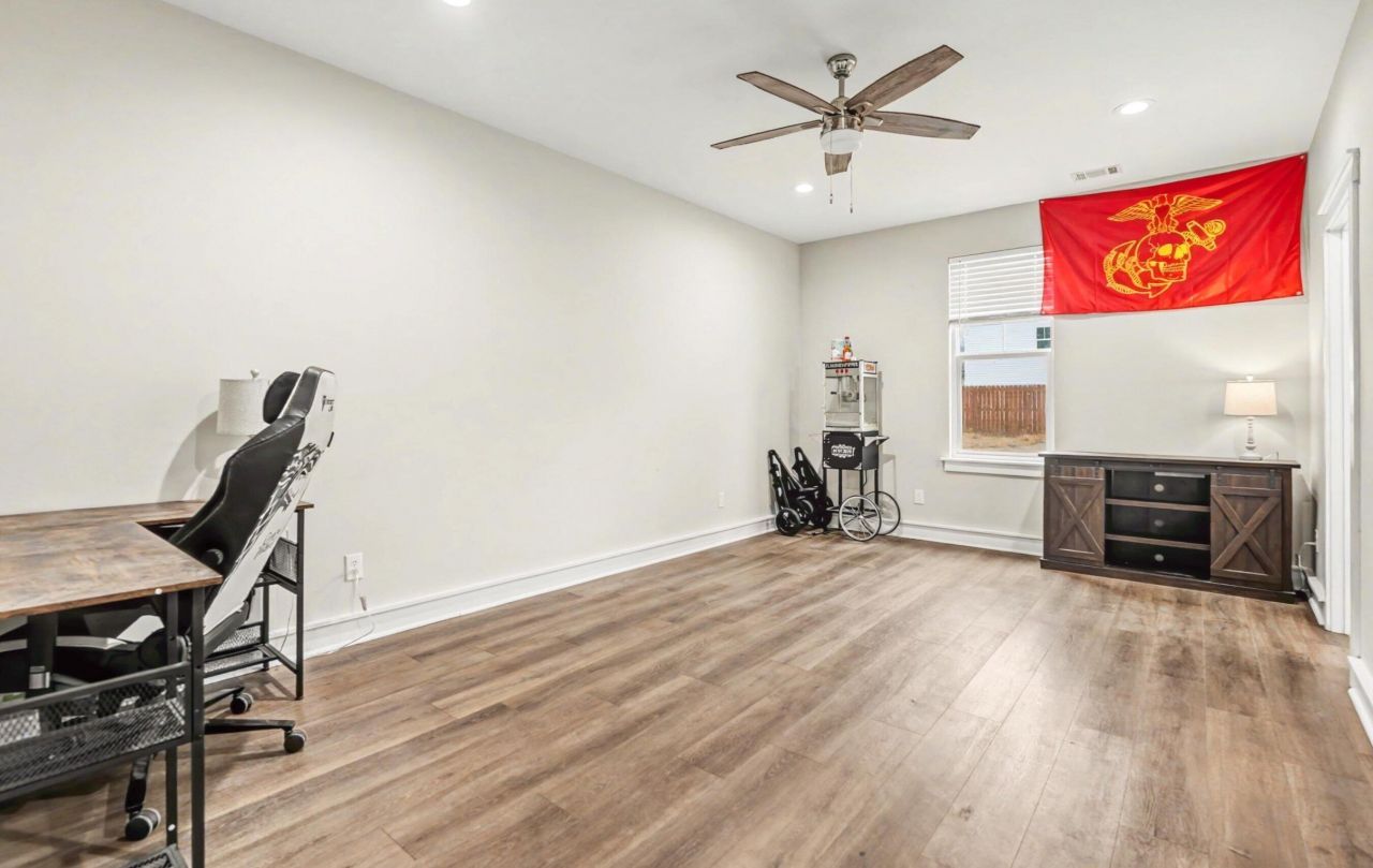 323 Capers Road Photo 16