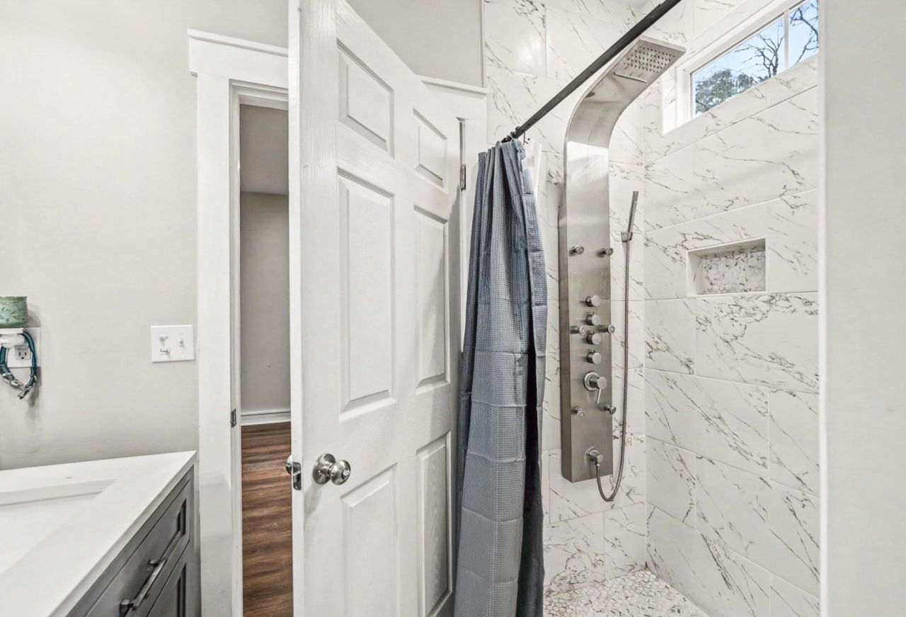 323 Capers Road Photo 19