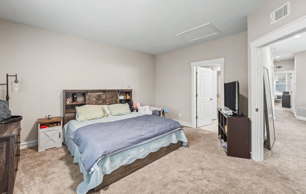 323 Capers Road Photo 23