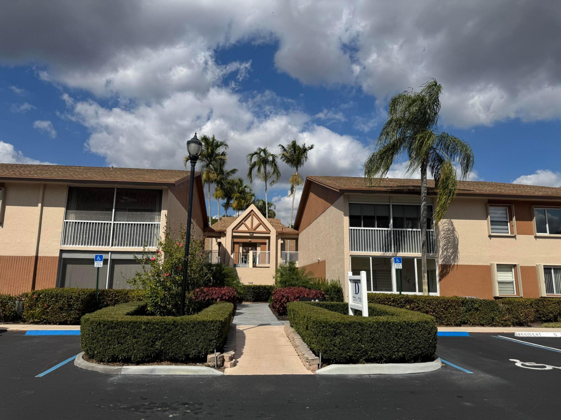 7287 S Devon Drive, Unit 109, Tamarac, FL 33321 Photo