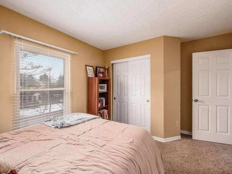 1041 Cape Charles Drive, Columbus, OH 43228 Photo 23