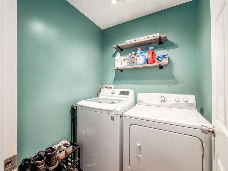 1041 Cape Charles Drive, Columbus, OH 43228 Photo 26