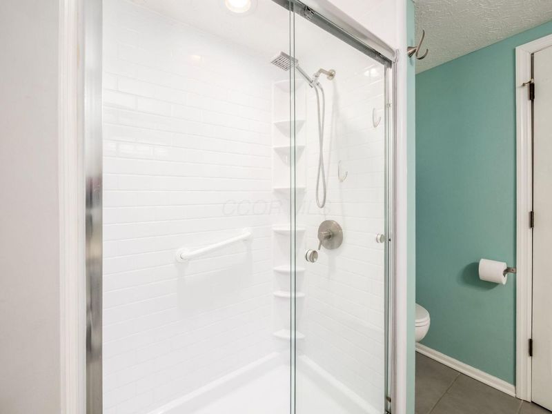 1041 Cape Charles Drive, Columbus, OH 43228 Photo 30