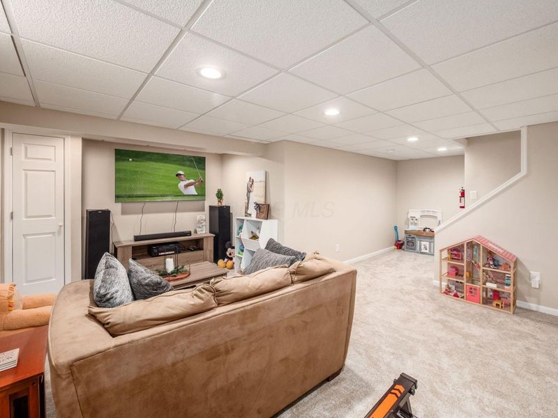 1041 Cape Charles Drive, Columbus, OH 43228 Photo 33