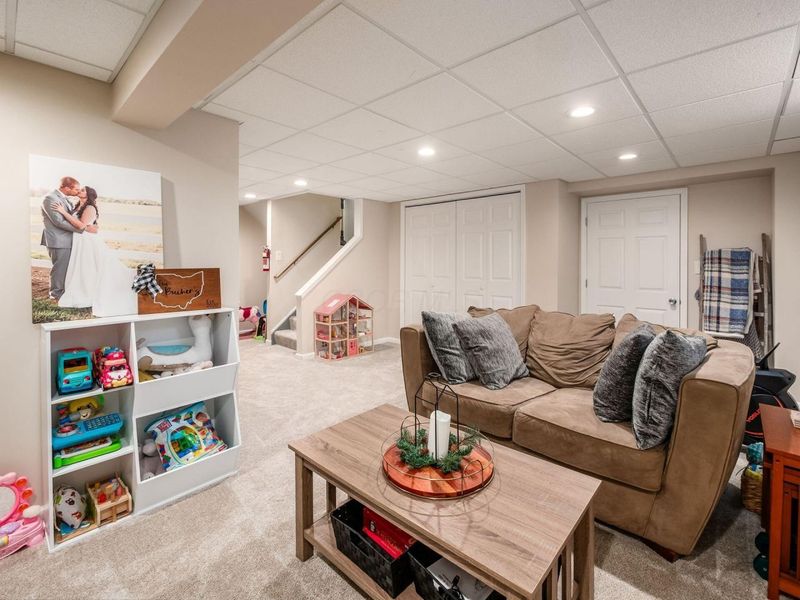 1041 Cape Charles Drive, Columbus, OH 43228 Photo 46