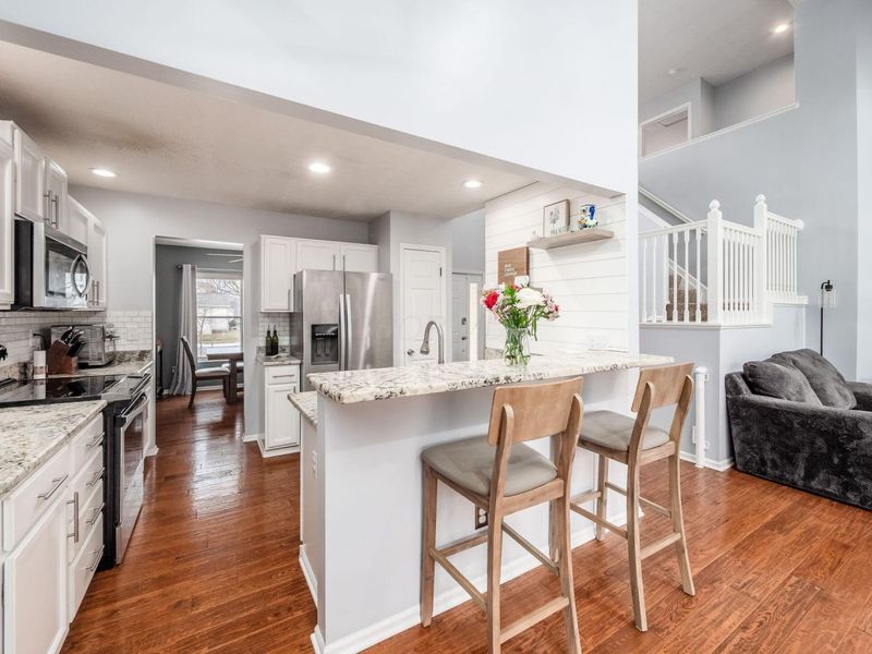 1041 Cape Charles Drive, Columbus, OH 43228 Photo 8