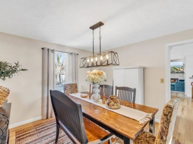 2225 Abbey Lane, Akron, OH 44319 Photo 10