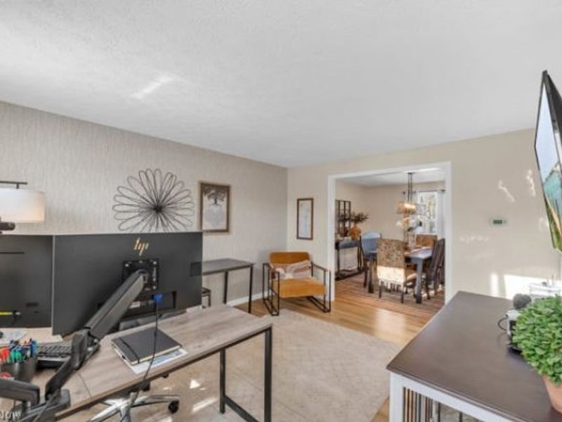 2225 Abbey Lane, Akron, OH 44319 Photo 14