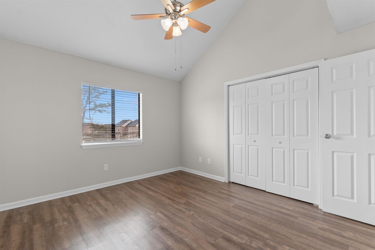 1851 Colony Dr. Photo 22