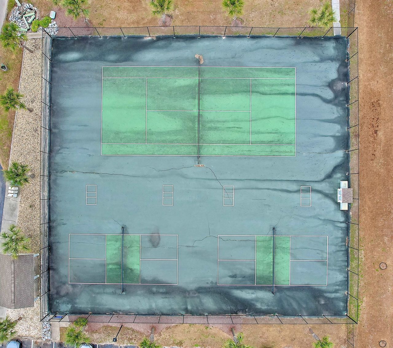 1851 Colony Dr. Photo 27