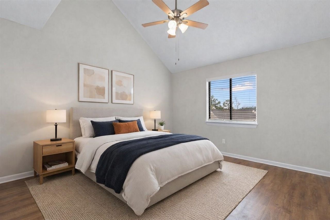 1851 Colony Dr. Photo 6