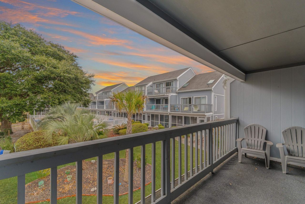 1851 Colony Dr. Photo 9