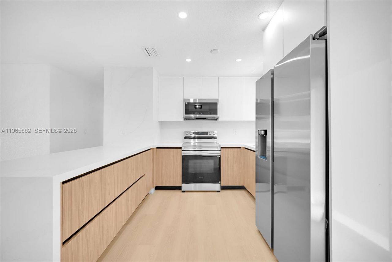 1370 NW 173rd Ter, Miami Gardens, FL 33169 Photo