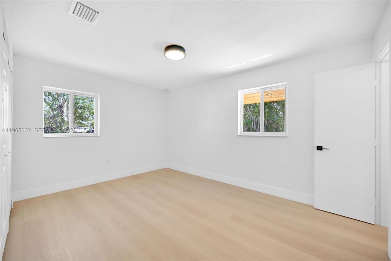 1370 NW 173rd Ter, Miami Gardens, FL 33169 Photo