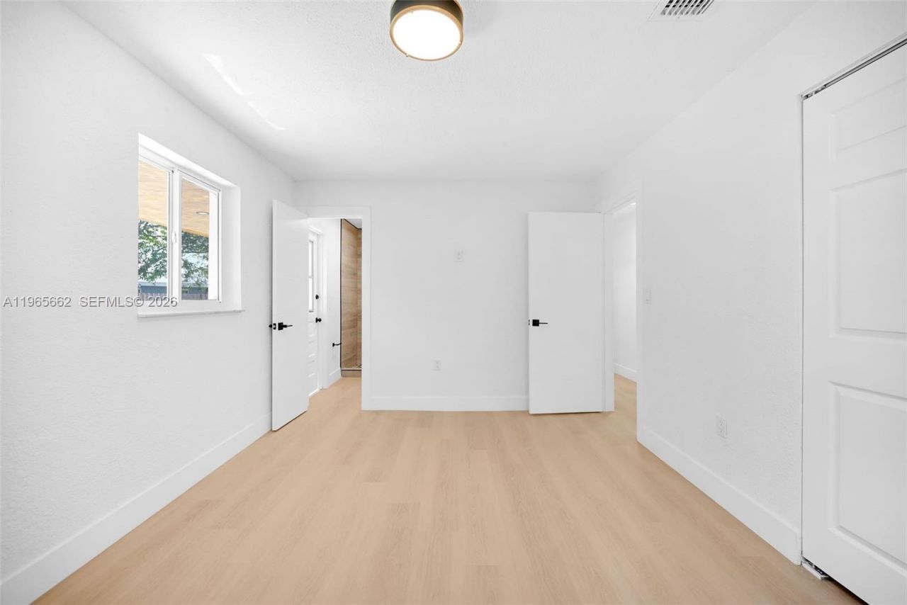 1370 NW 173rd Ter, Miami Gardens, FL 33169 Photo