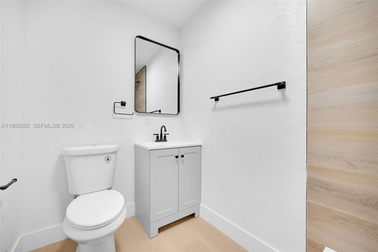 1370 NW 173rd Ter, Miami Gardens, FL 33169 Photo