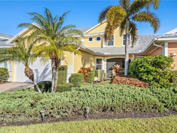 4585 Bridgepointe Way, Unit 165, Vero Beach, FL 32967