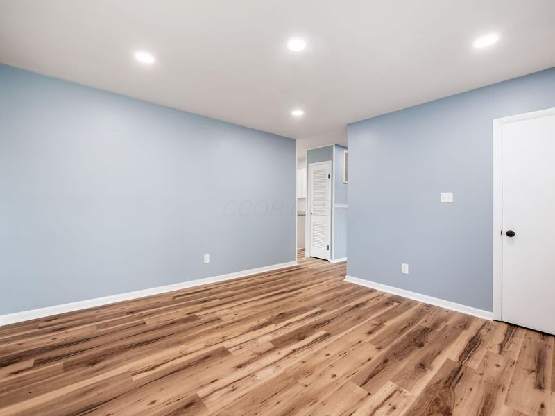 1492 Burlington Avenue, Columbus, OH 43227 Photo 5