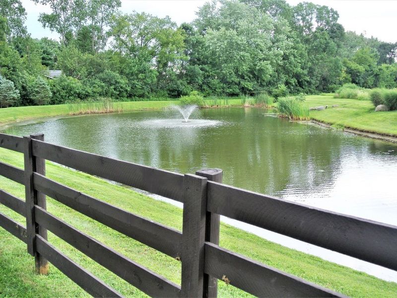 708 Olde Creek Drive , Newark, OH 43055 Photo 3