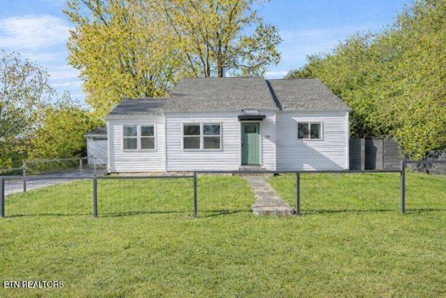 230 Unaka St, Greeneville, TN 37743 Main Photo