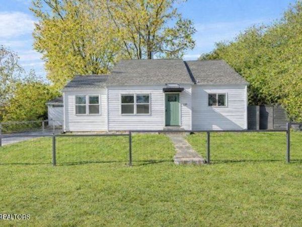 230 Unaka St, Greeneville, TN 37743