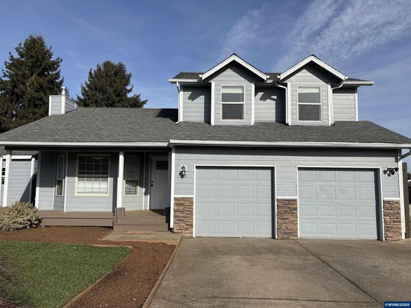 545 NE Overlook Wy, Sublimity, OR 97385