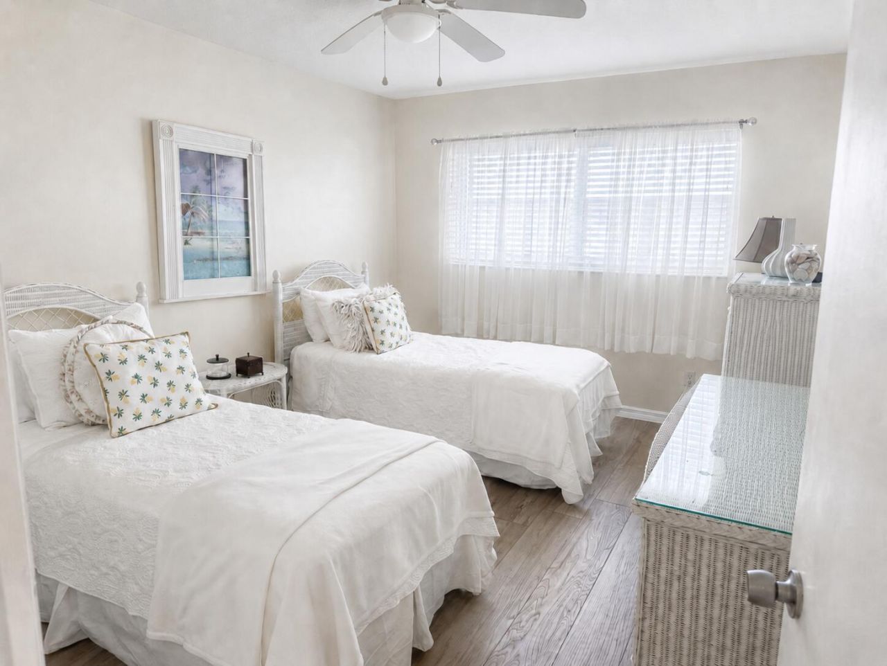 111 Shore Court, Unit 302, North Palm Beach, FL 33408 Photo