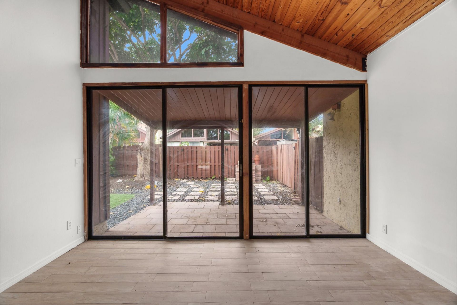 6111 NW 32nd Terrace, Unit 6111, Fort Lauderdale, FL 33309 Photo