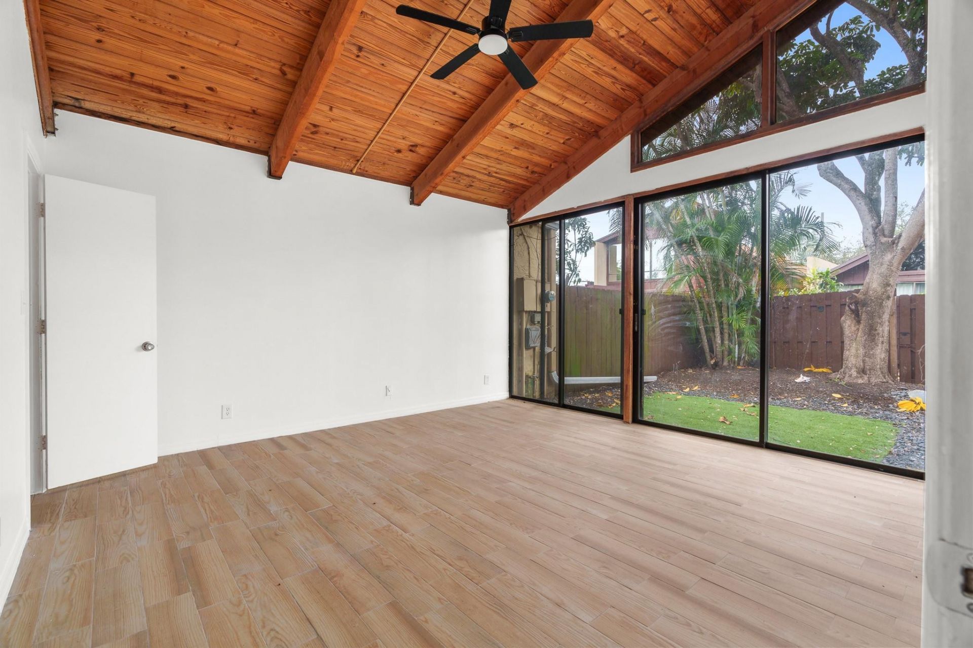 6111 NW 32nd Terrace, Unit 6111, Fort Lauderdale, FL 33309 Photo