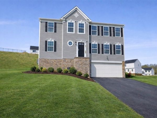 307 Champions Way, Oakdale, PA 15071