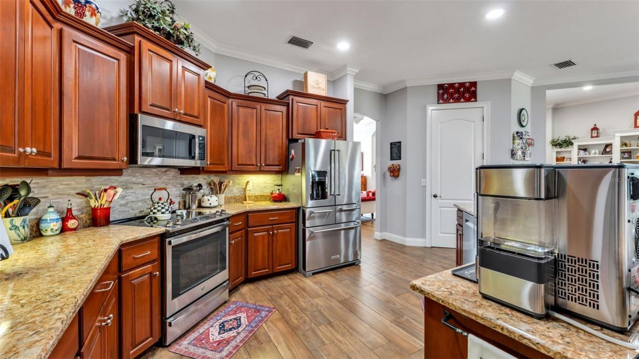 5629 Hillside Landings Road, Lakeland, FL 33810 Photo