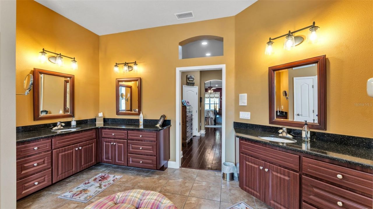 5629 Hillside Landings Road, Lakeland, FL 33810 Photo