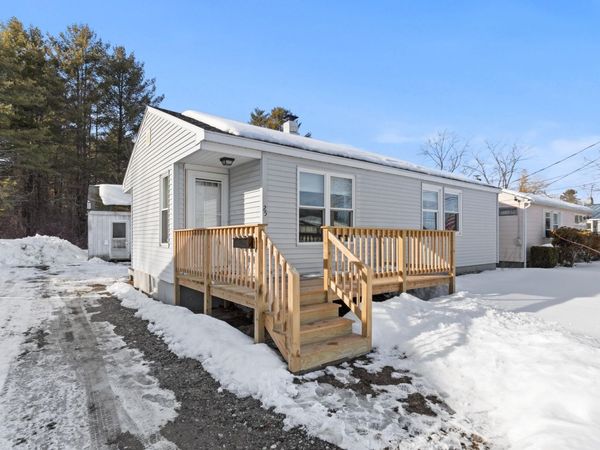 25 Longfellow Drive, Westbrook, ME 04092