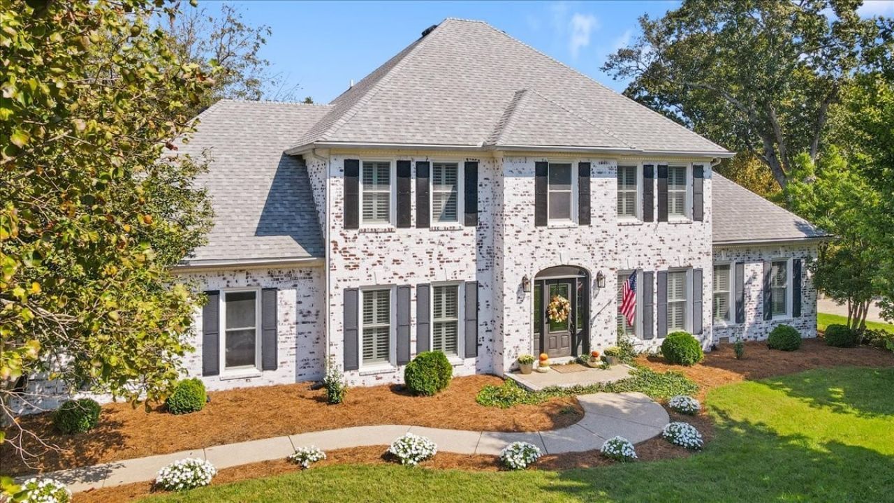 1802 Somerset Dr, Murfreesboro, TN 37129 Main Photo