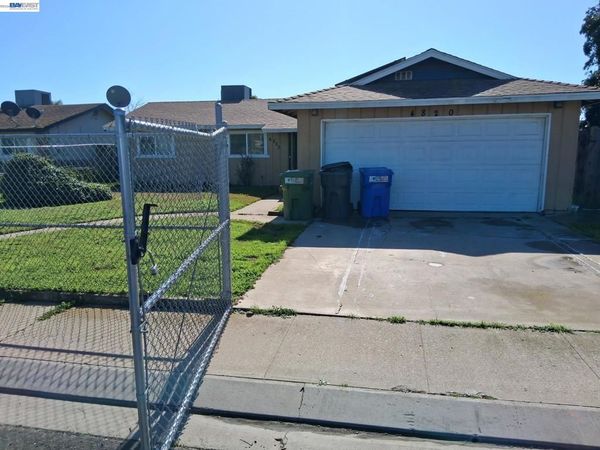 4820 MCNARY COURT, Modesto, CA 95357