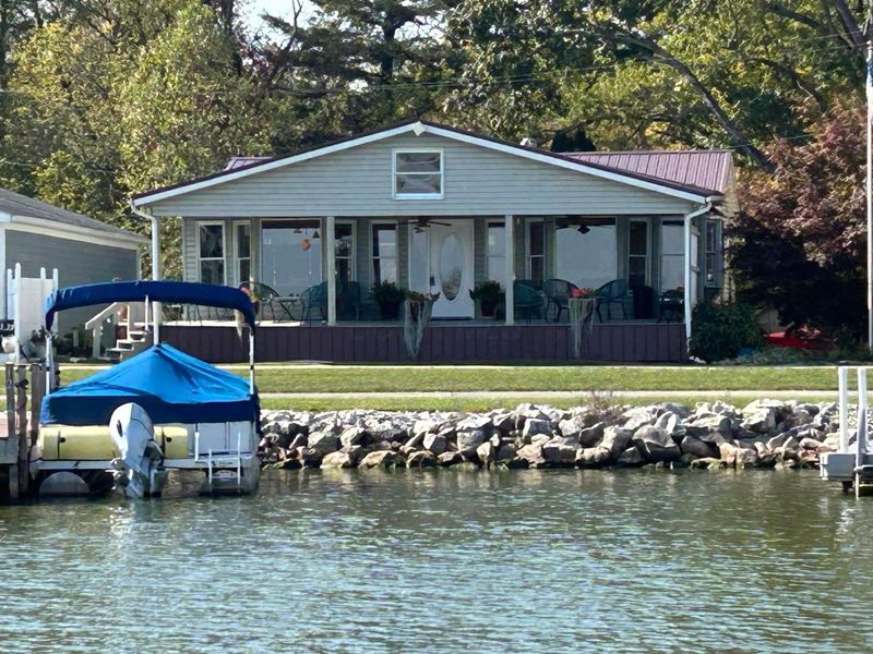 12580 W Bank Drive NE, Millersport, OH 43046 Photo 2