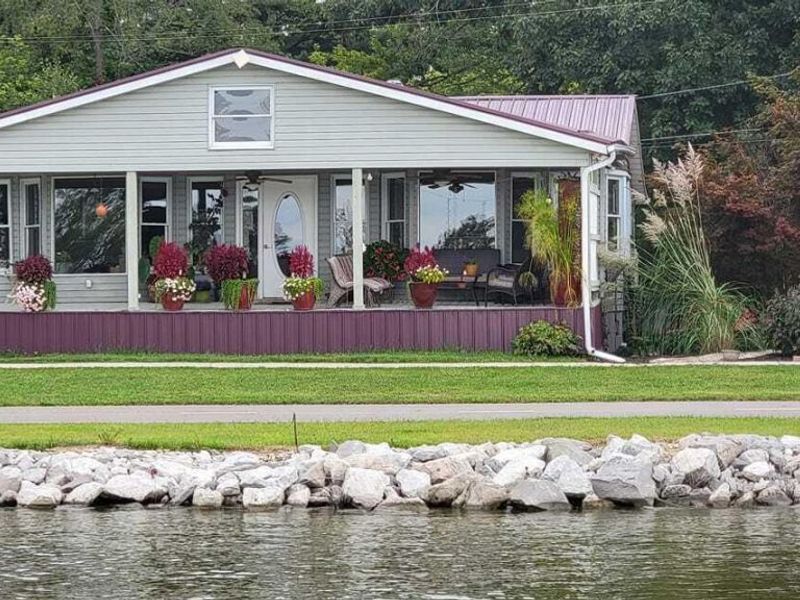 12580 W Bank Drive NE, Millersport, OH 43046 Photo 6