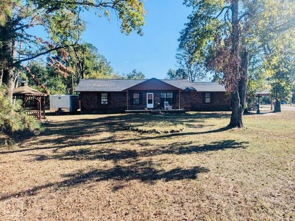 900 Avenue, Newport, AR 72112