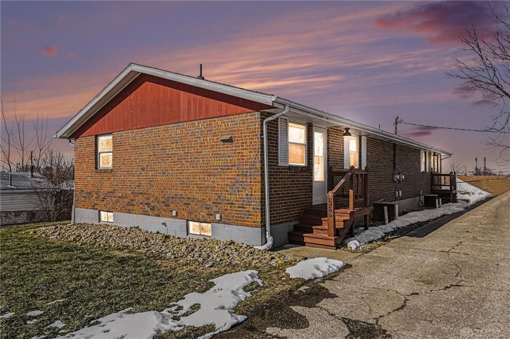 239-241 Euclid Avenue, Fairborn, OH 45324 Main Photo