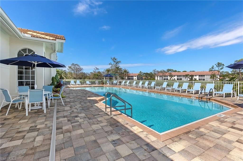 6700 Dennis Cir, Unit A102, Naples, FL 34104 Photo