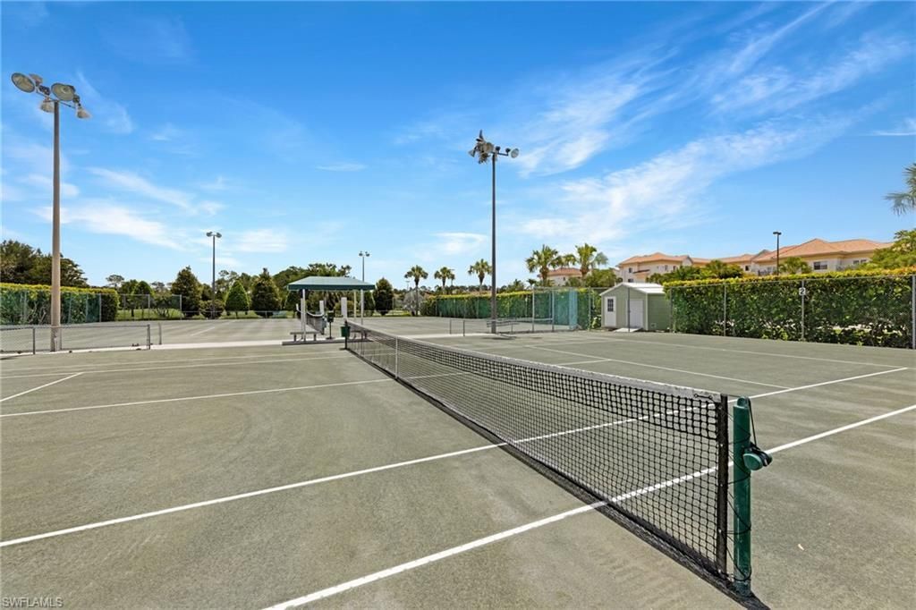6700 Dennis Cir, Unit A102, Naples, FL 34104 Photo