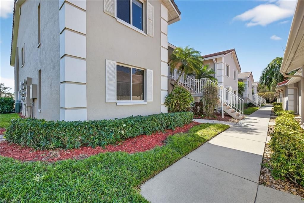 6700 Dennis Cir, Unit A102, Naples, FL 34104 Photo