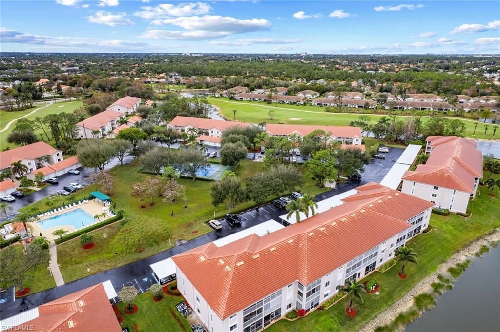 6700 Dennis Cir, Unit A102, Naples, FL 34104 Photo
