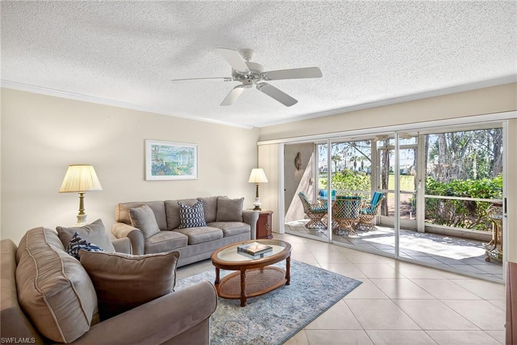 6700 Dennis Cir, Unit A102, Naples, FL 34104 Photo