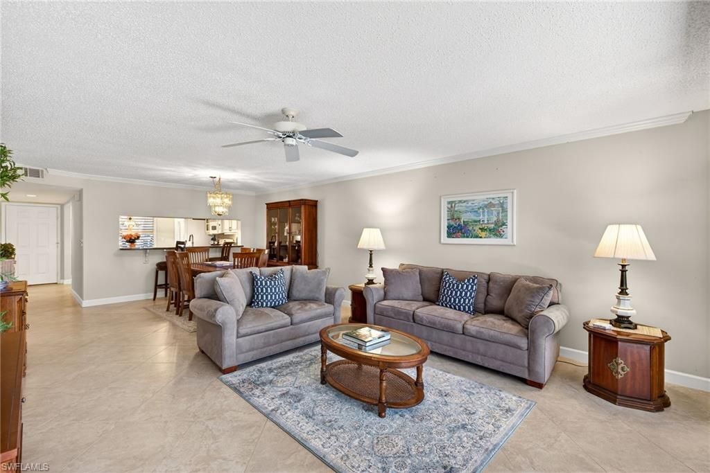 6700 Dennis Cir, Unit A102, Naples, FL 34104 Photo