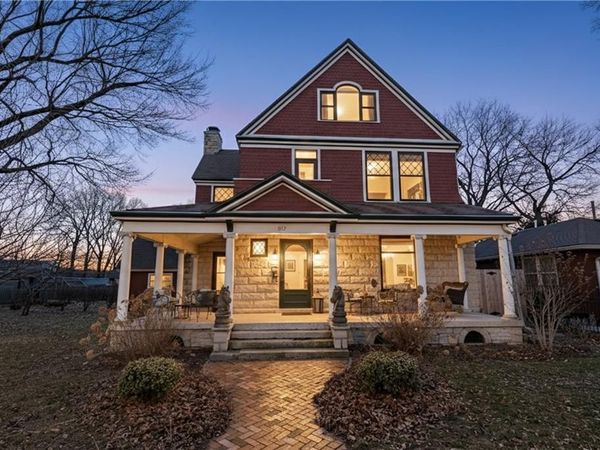 617 Colorado Street, Manhattan, KS 66502