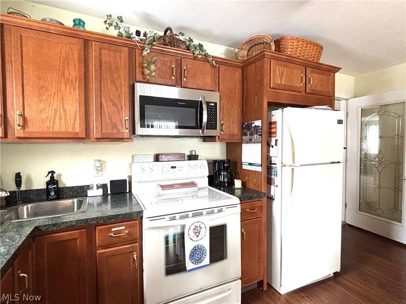 383 Edgewood Court, Columbiana, OH 44408 Photo 32